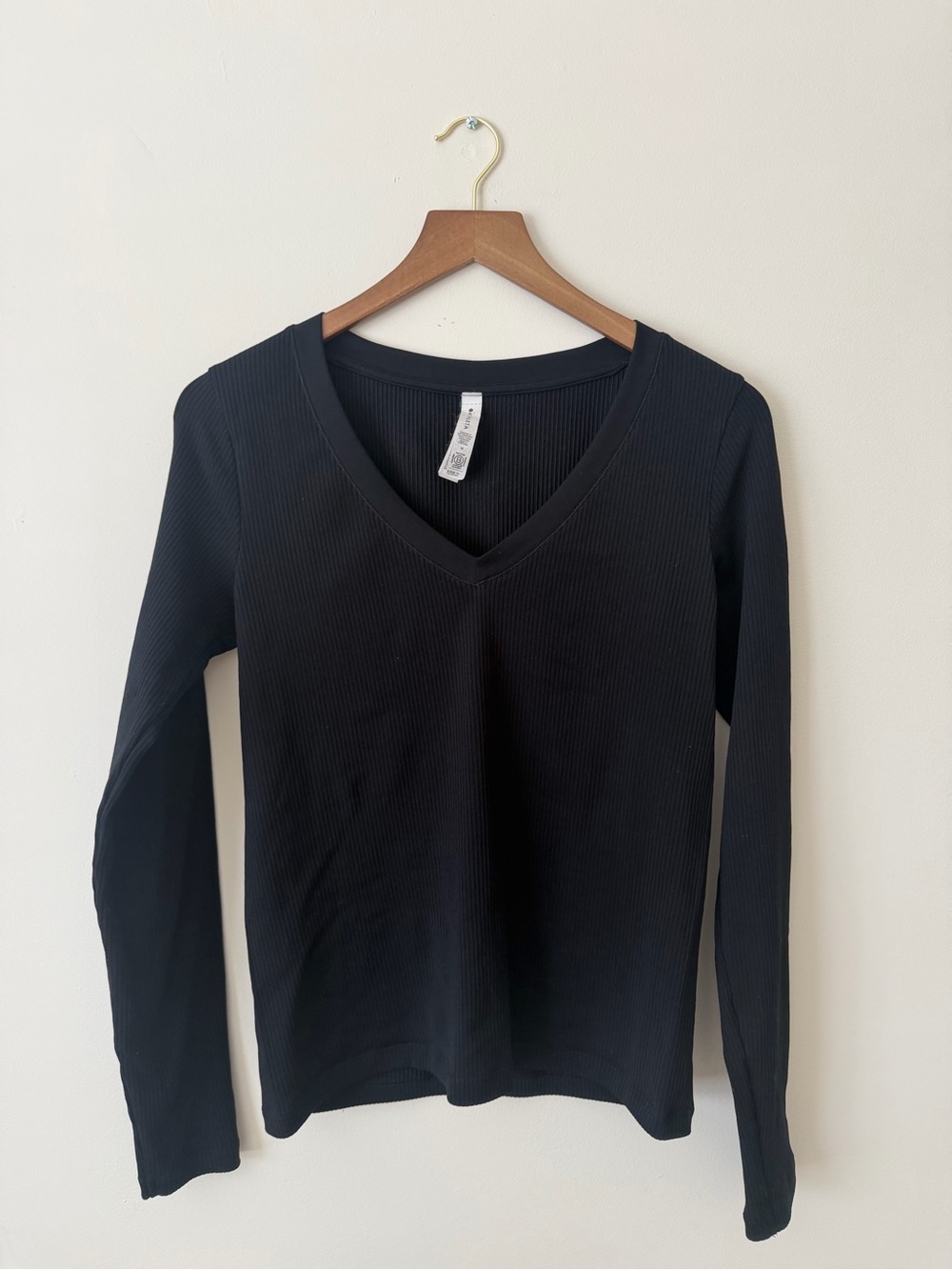 Athleta Black Ribbed V-Neck Long Sleeve Top Winter Warm M